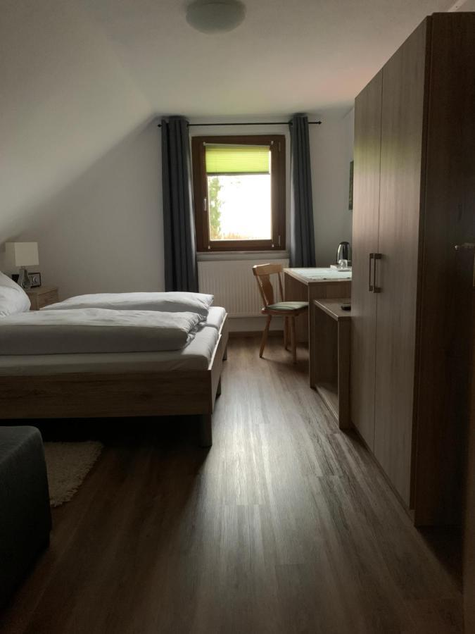 Hotel Hohe Tanne à Auerbach in der Oberpfalz Extérieur photo