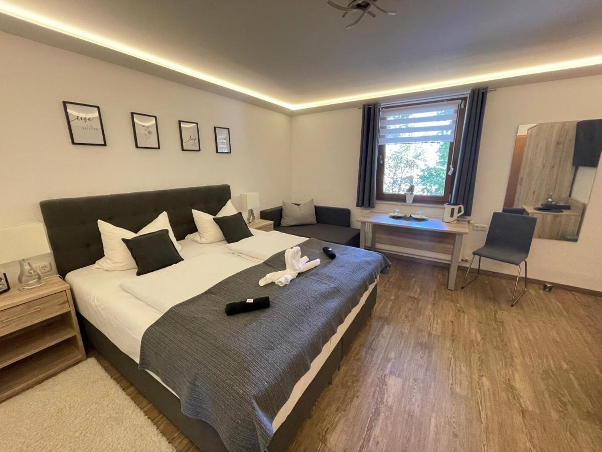 Hotel Hohe Tanne à Auerbach in der Oberpfalz Extérieur photo