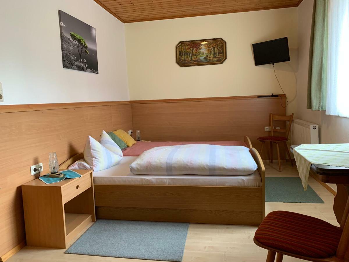 Hotel Hohe Tanne à Auerbach in der Oberpfalz Extérieur photo